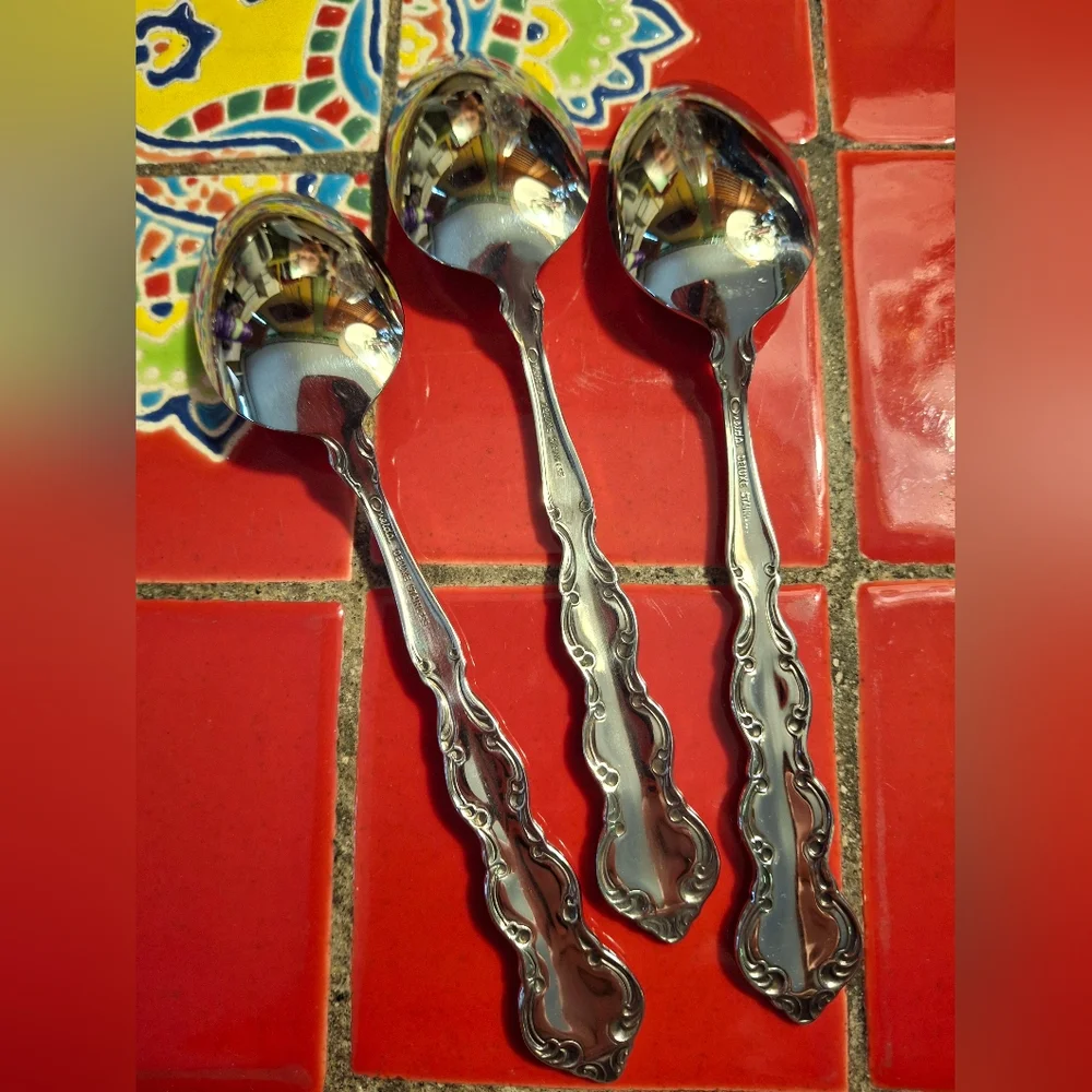 Oneida Stainless Steel Teaspoons 